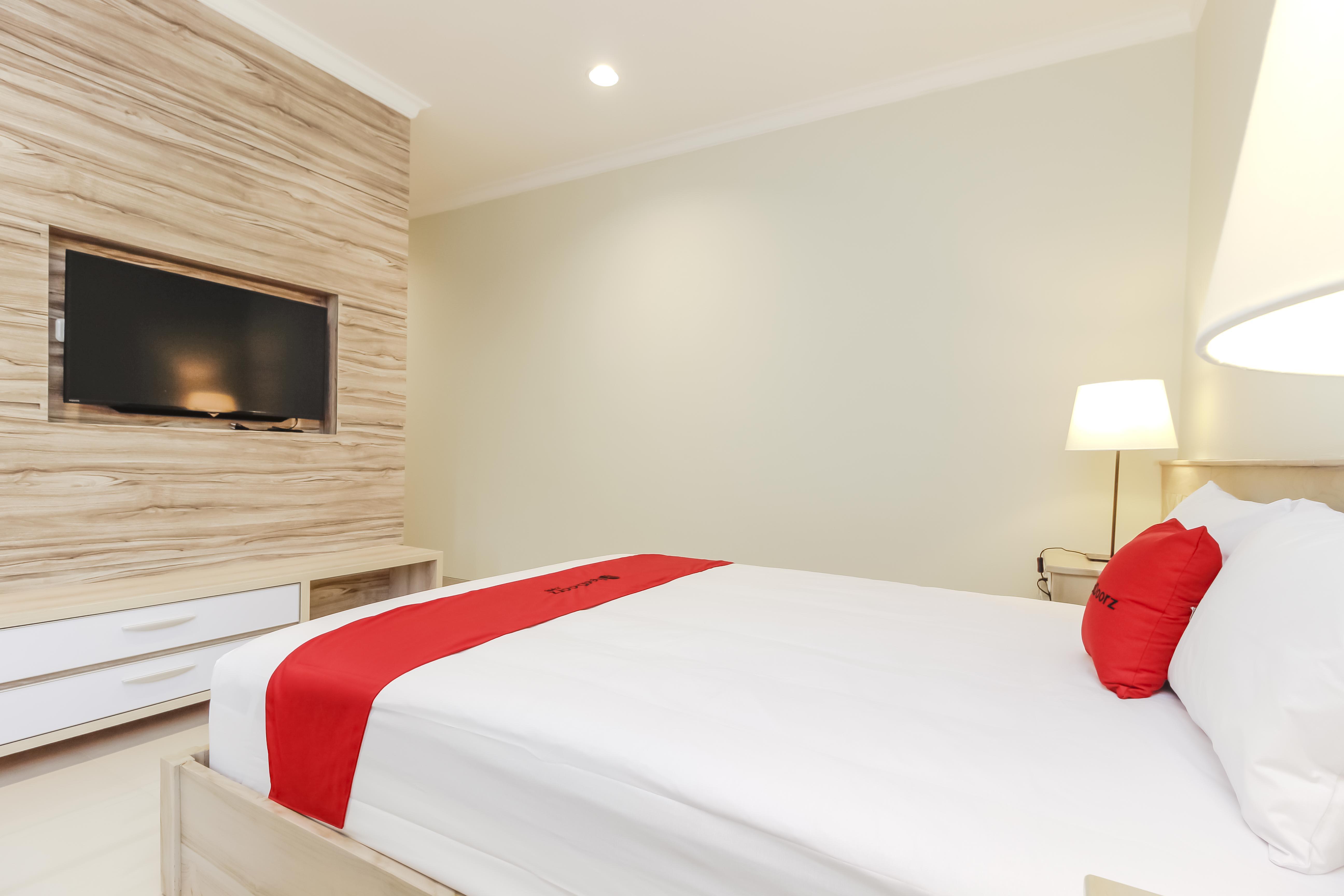 Reddoorz Premium Near Ragunan Zoo 2 Jakarta Exteriör bild