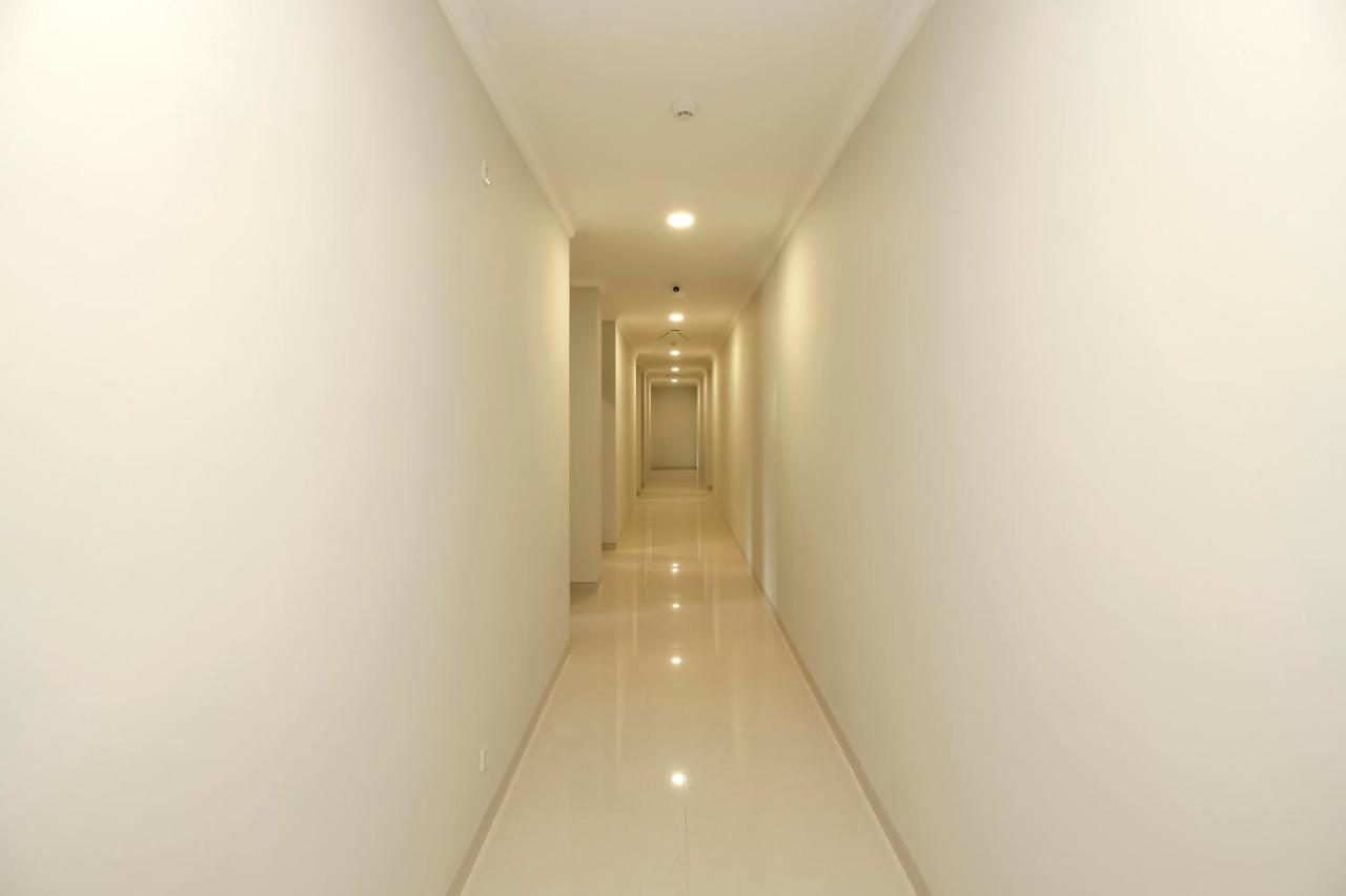 Reddoorz Premium Near Ragunan Zoo 2 Jakarta Exteriör bild